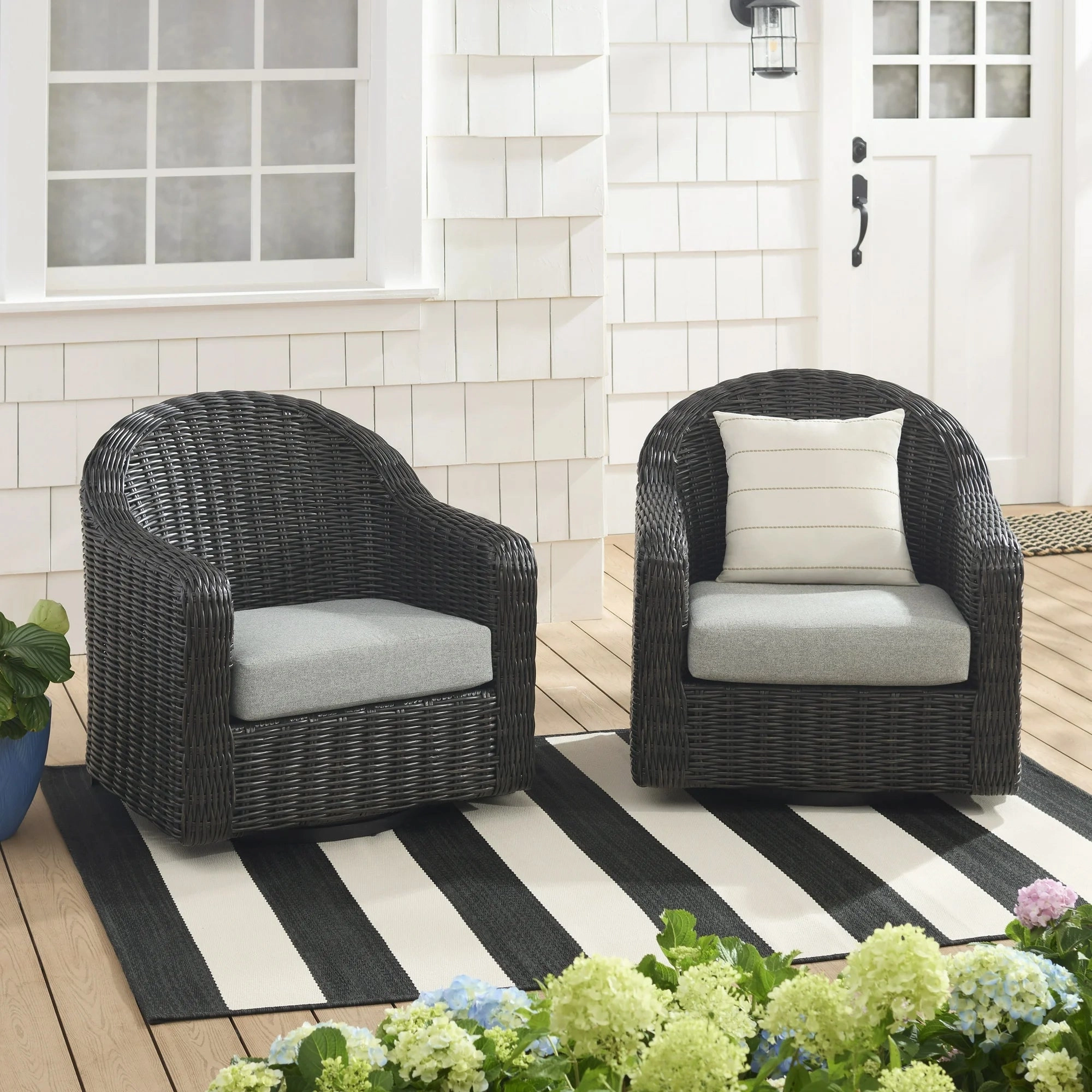 Better Homes & Gardens BH5608811816031 Bellamy Outdoor Barrel Back Chair, Dark Brown